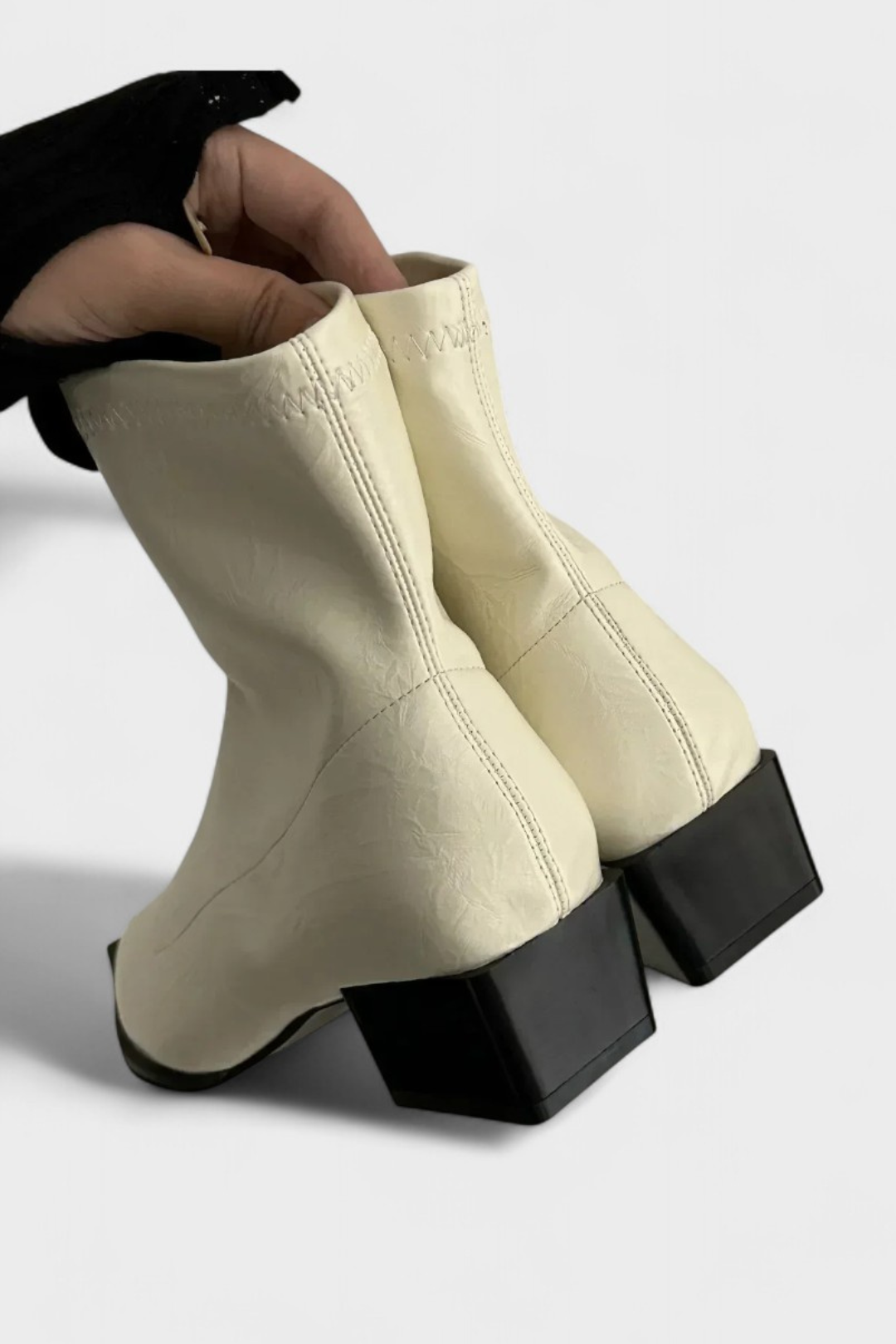 Women’s Metallic Pointed-Toe Boots | Ankle